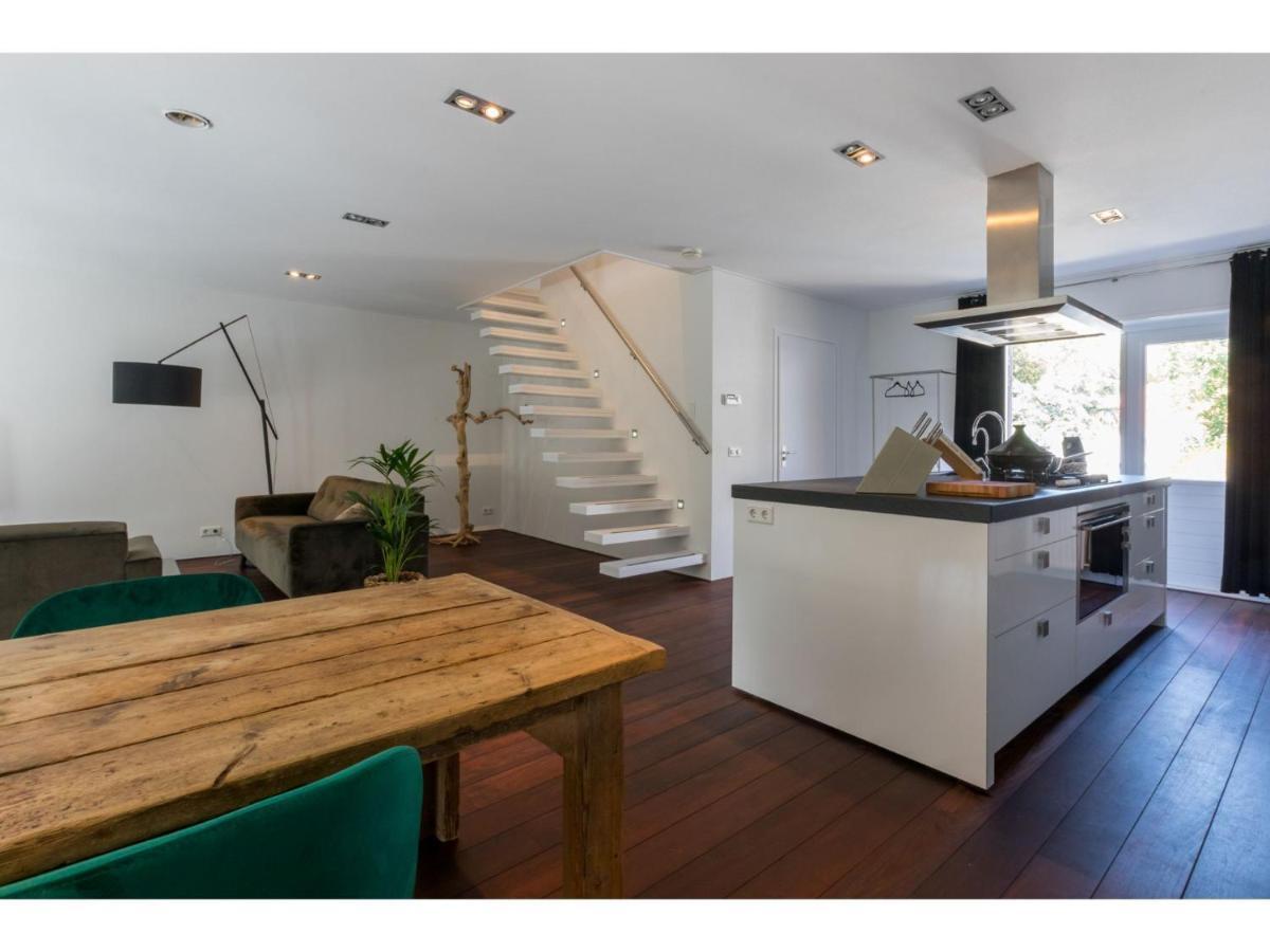 Superb Flat Only 150 Metres From Beach Domburg Exteriör bild