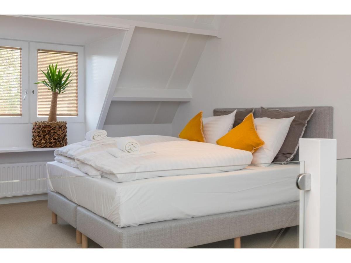 Superb Flat Only 150 Metres From Beach Domburg Exteriör bild