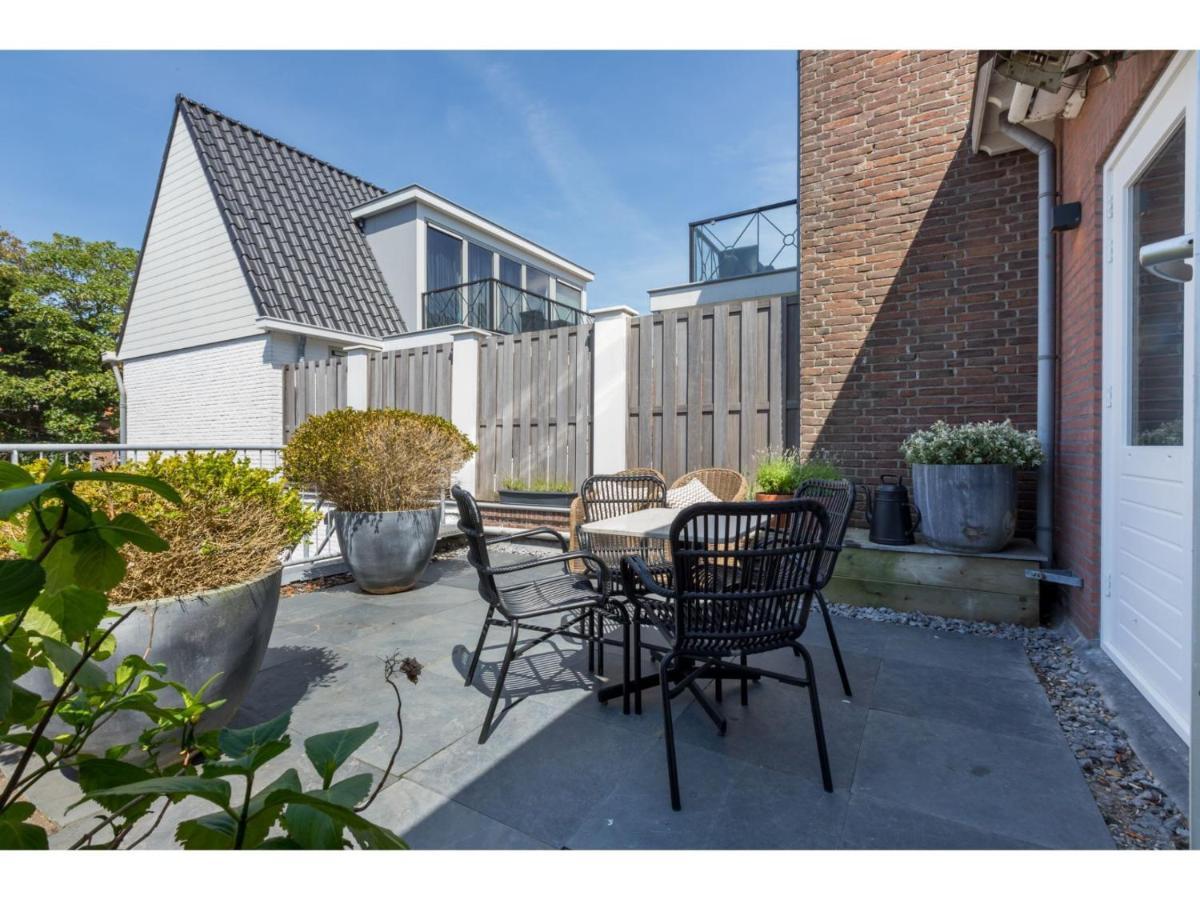 Superb Flat Only 150 Metres From Beach Domburg Exteriör bild